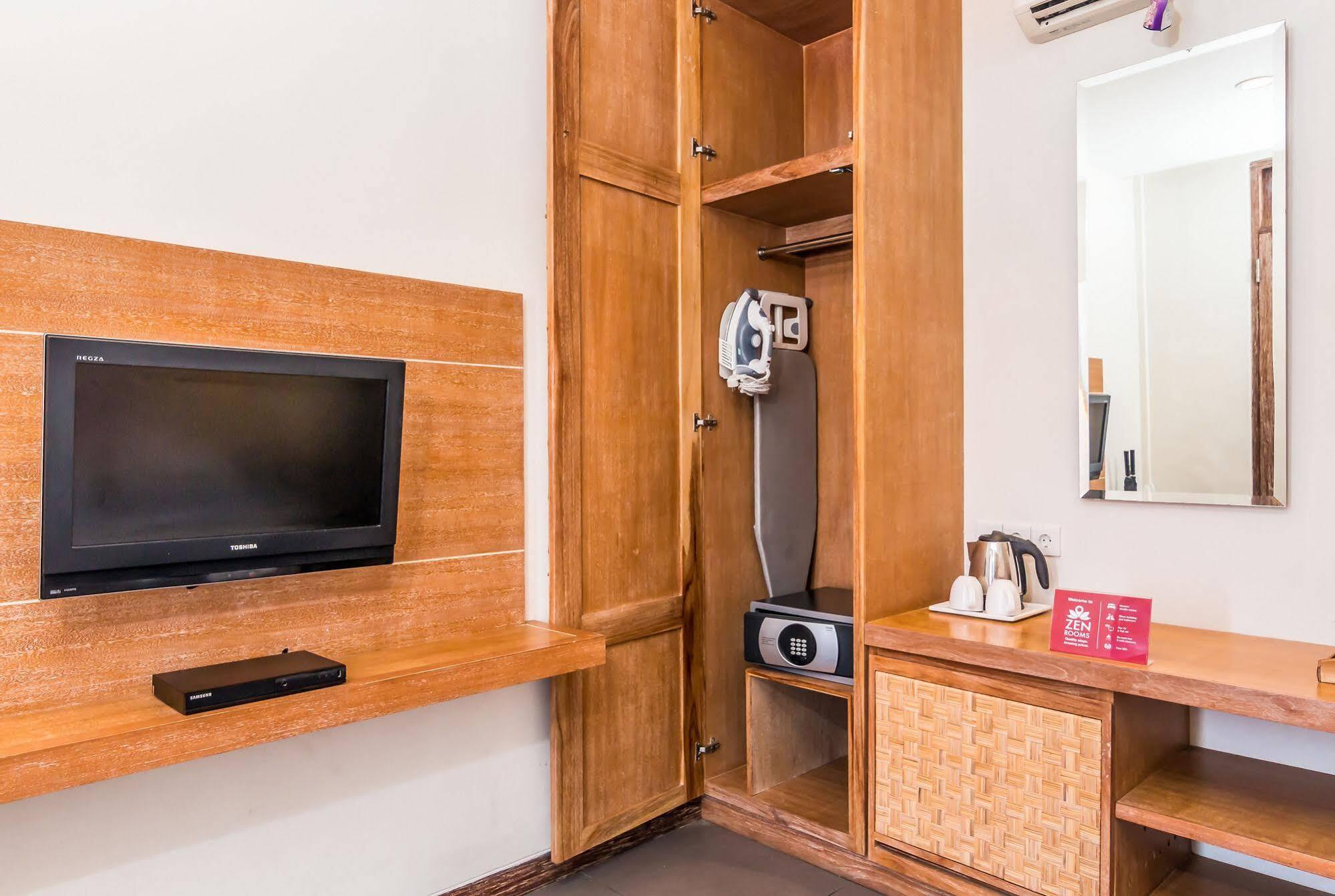 Zen Rooms Badung Nyangnyang Sari Kuta Lombok Dış mekan fotoğraf