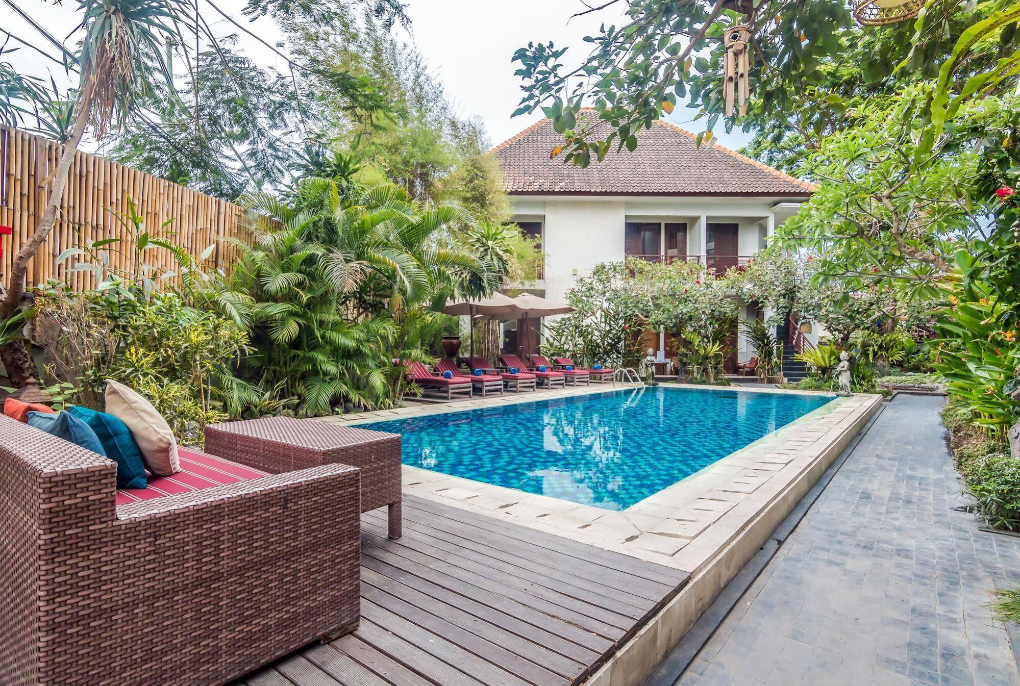 Zen Rooms Badung Nyangnyang Sari Kuta Lombok Dış mekan fotoğraf