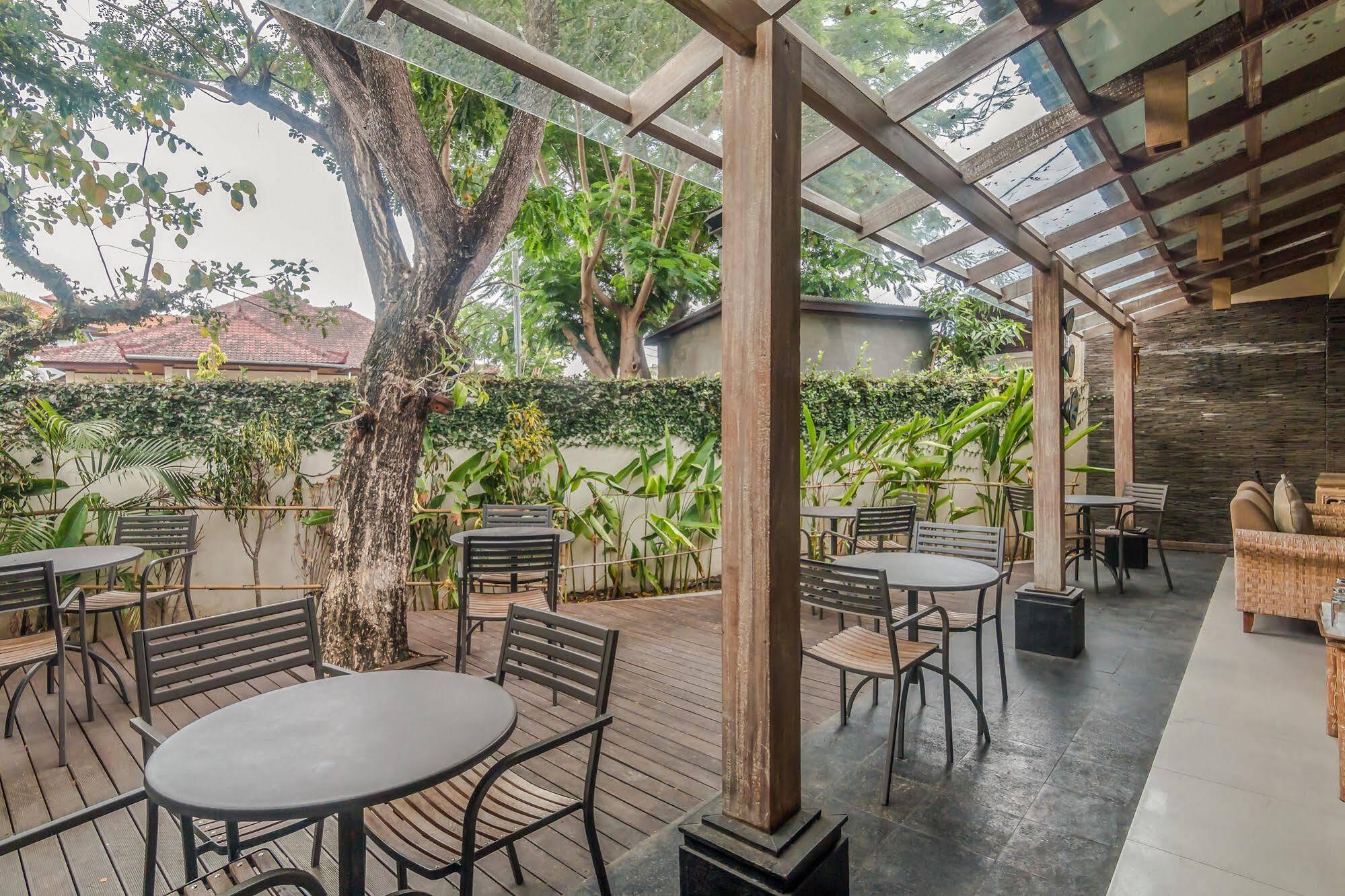 Zen Rooms Badung Nyangnyang Sari Kuta Lombok Dış mekan fotoğraf